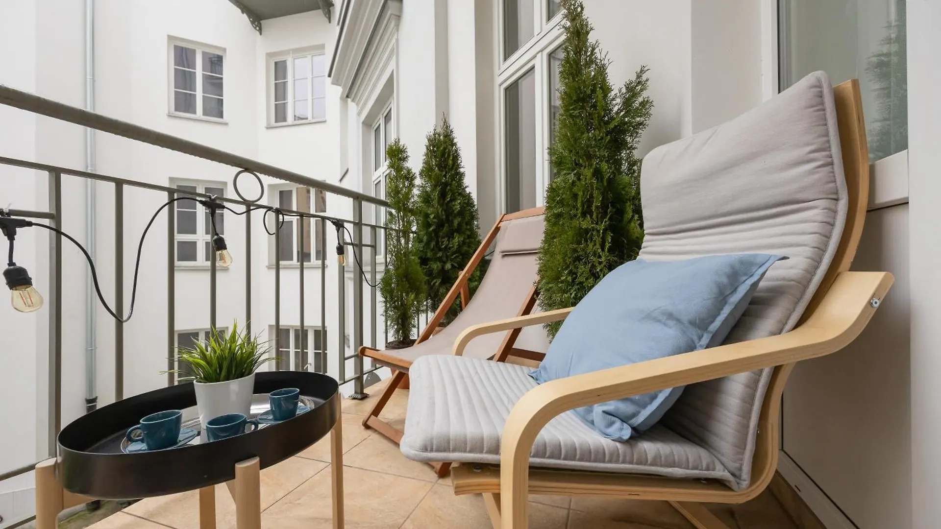 Spacious Apartment In The Warsaw City Center By Rent Like Home Poland