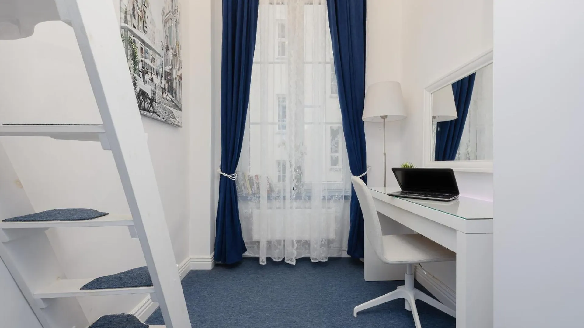 Spacious Apartment In The Warsaw City Center By Rent Like Home Poland